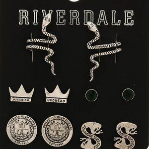 Hot Topic Riverdale South Side Serpents Earrings Set Of Four Pairs
